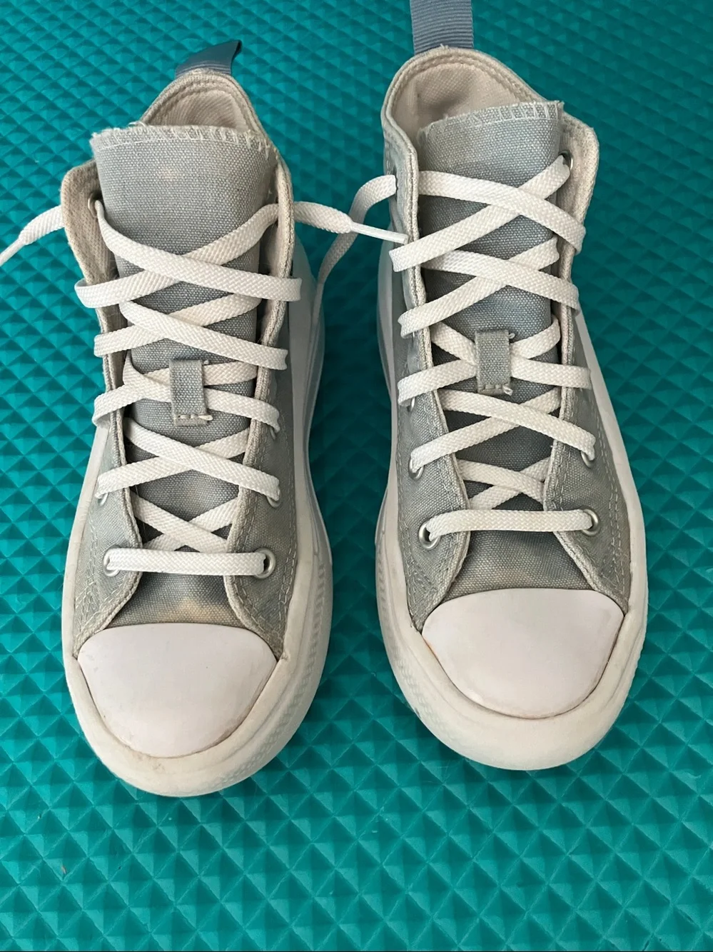 CONVERSE CTAS Girls Move Platform Embroidered Florals High Top Sneakers | 1